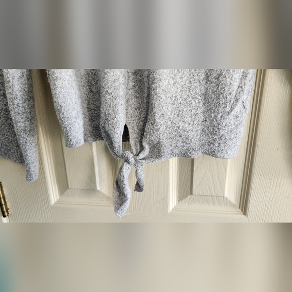 Anthropologie Lavender Field women's Gray Bell sleeves Sweater - Picture 3 of 5